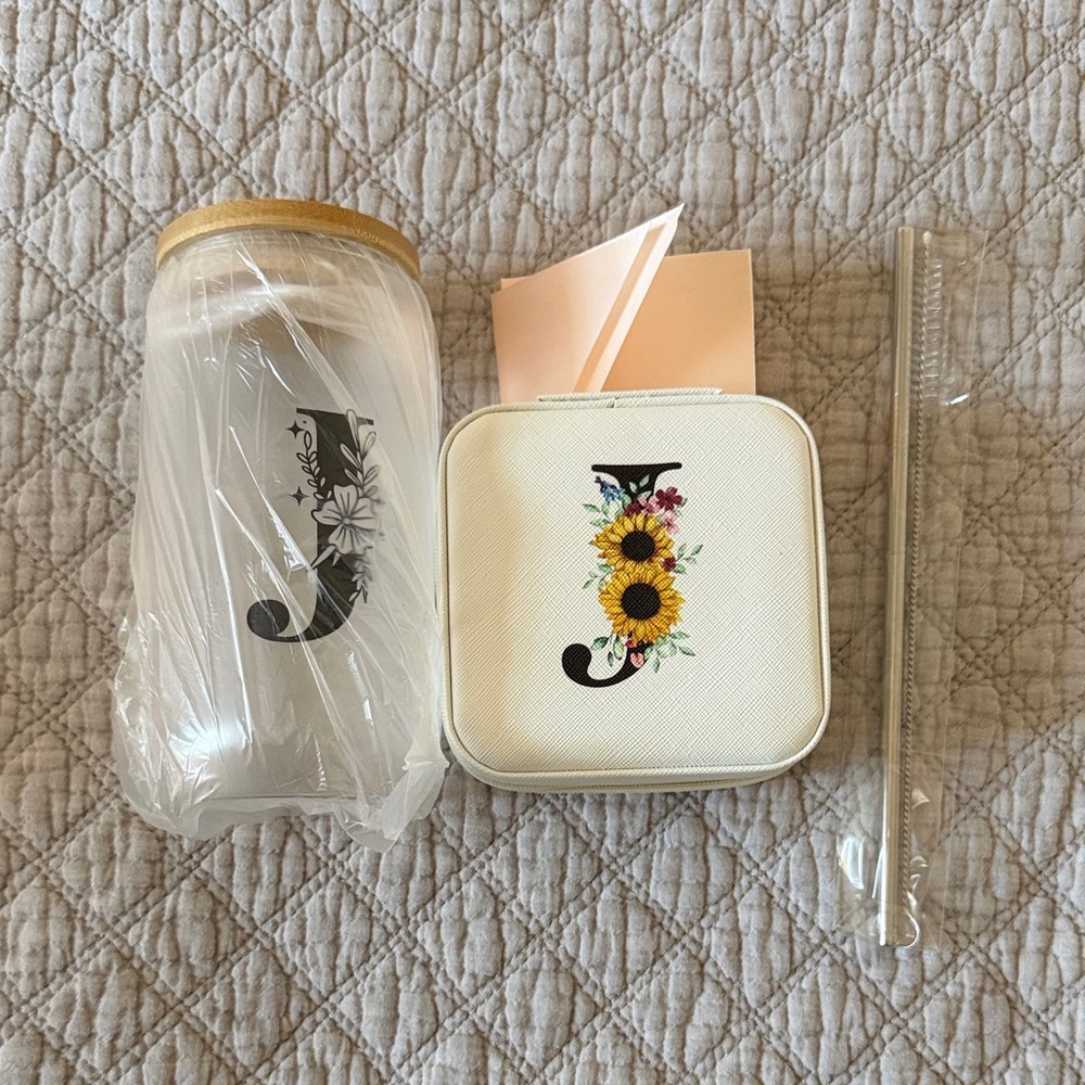 Floral J Glass Jar and Case Set